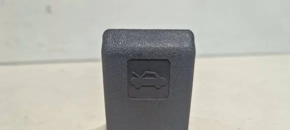 Mitsubishi Lancer Engine bonnet (hood) release handle MR732127