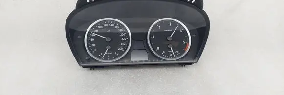 BMW 5 E60 E61 Speedometer (instrument cluster) 62116958600 110080213