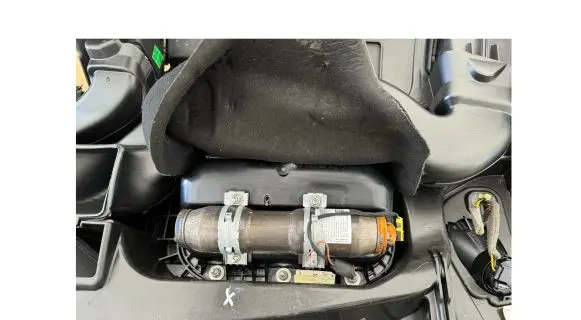Opel Astra J Dashboard 13301067