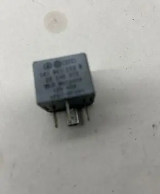 Audi A3 S3 8L Other relay 141951253B 20240072 20240074
