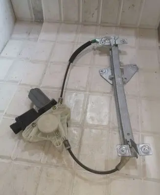 Mitsubishi Space Star Rear door window regulator with motor 0130821788