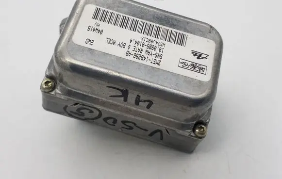 Volvo V50 ESP acceleration yaw rate sensor 3M5T14B296AB 10098501044