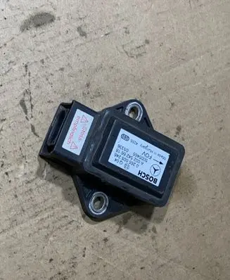 Mercedes-Benz Vito Viano W639 ESP acceleration yaw rate sensor A0025426618 0025426618 0265005246