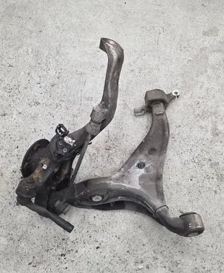 Mercedes-Benz GLE AMG (W166 - C292) Front wheel hub spindle knuckle 16610