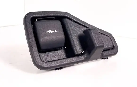 BMW 3 F30 F35 F31 12 V Socket (rear) 7462717 51477462717