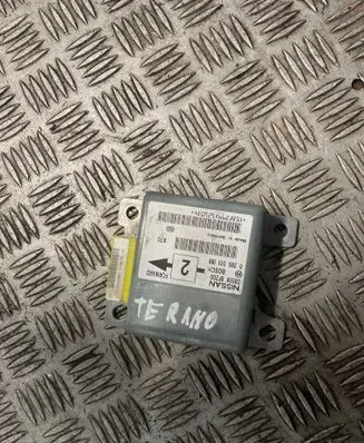 Nissan Terrano Airbag control unit/module