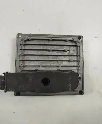 Ford Focus Engine control unit/module 7M51-12A650-AGD S118934203D