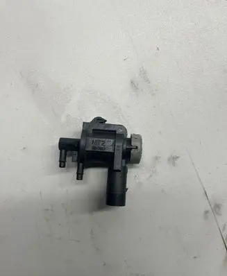 Audi A4 S4 B8 8K Turbo solenoid valve 1K0906283A