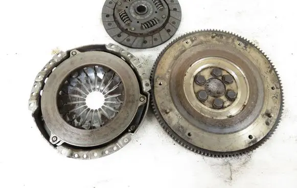 Seat Ibiza III (6L) Flywheel 03D141031AX 03D141025CX 3082000343