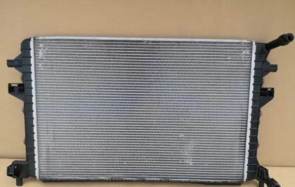 Skoda Octavia Mk3 (5E) Coolant radiator 5Q0121251HS