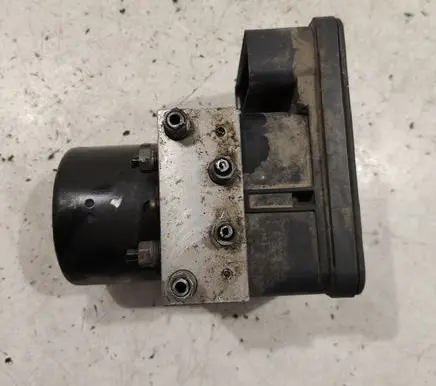 Mazda 3 I ABS Pump 00001395D1