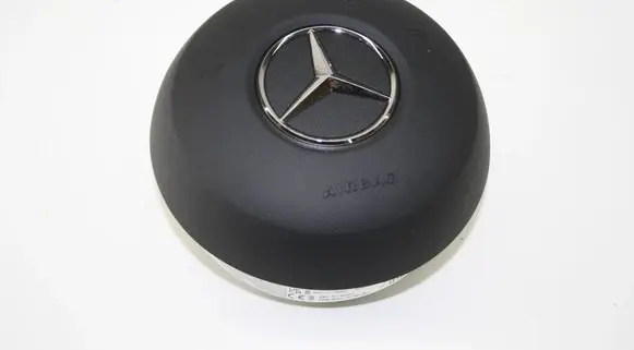 Mercedes-Benz EQB Steering wheel airbag 