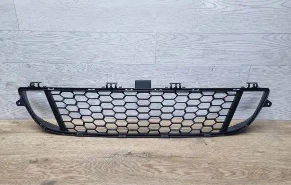 BMW 2 F22 F23 Front bumper lower grill 51118055434