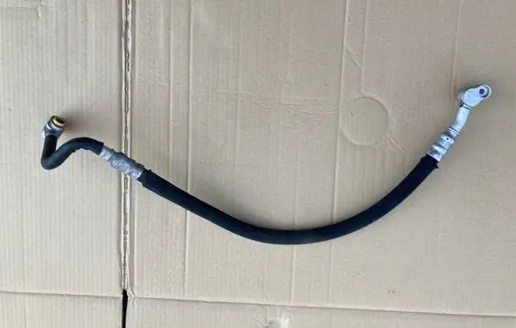 Audi A6 S6 C6 4F Air conditioning (A/C) pipe/hose 4F0260701L
