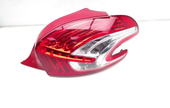 Peugeot 208 I Rear/tail lights 9672628380