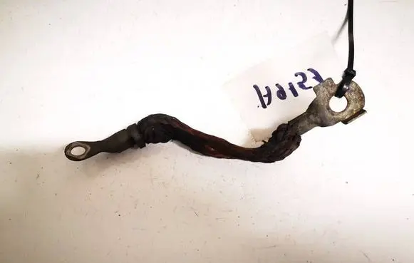 Positive cable (battery)
