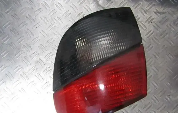 Peugeot 406 Rear/tail lights