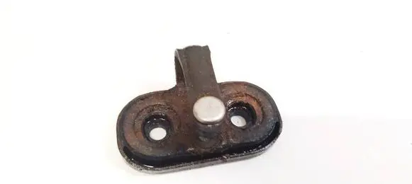 Volkswagen Golf IV Front door lock loop/hook striker 