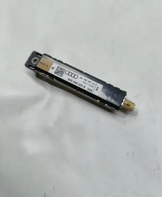 Audi A3 S3 8V Aerial antenna amplifier 8V5035225B 920286323