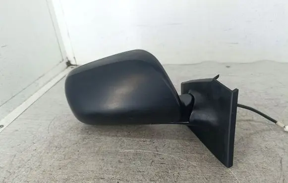 Toyota Yaris Front door electric wing mirror 879100D250