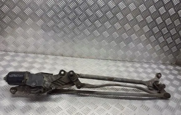 Toyota Celica T230 Front wiper linkage 85110-2B060