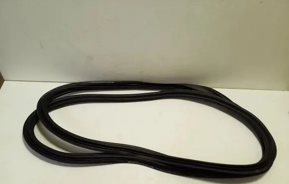 Skoda Kamiq Trunk rubber seal (body) 658827705