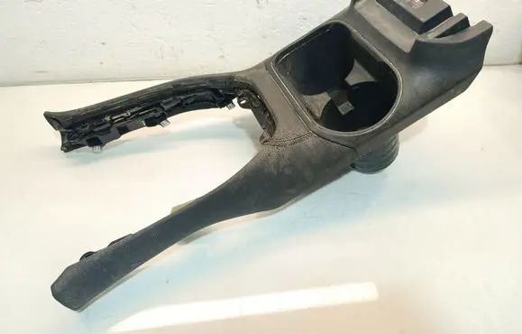 Subaru Outback (BT) Gear shifter surround trim plastic S22008220