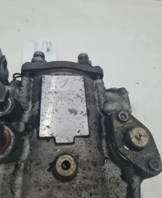 Opel Zafira A Fuel injection high pressure pump 0470504003