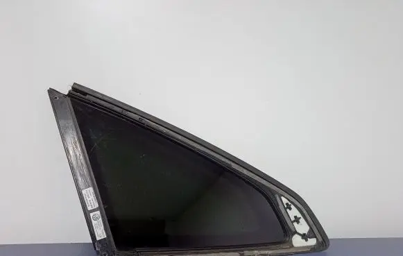 Volkswagen Arteon Rear side window 3G8845297E