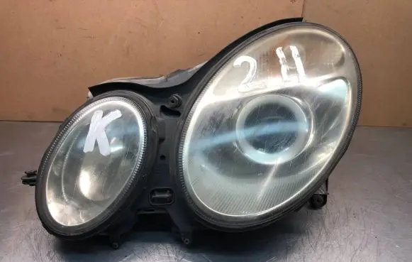 Mercedes-Benz E W211 Headlight/headlamp 16156300 3847