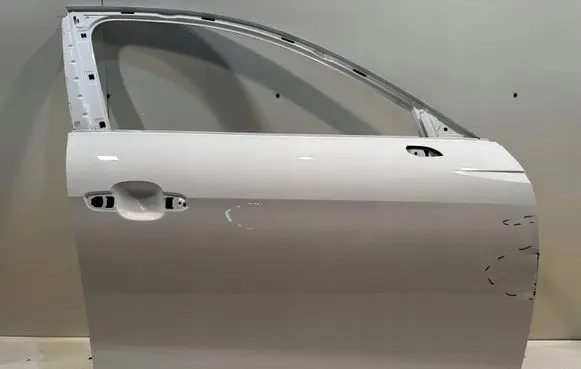 Audi A4 S4 B9 8W Front door