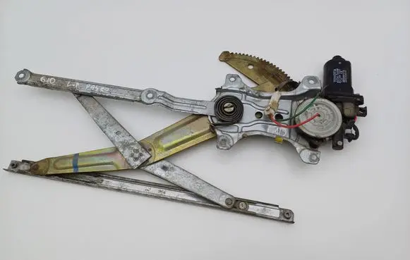 Toyota Paseo (EL54) II Front door window regulator with motor 8572016100 0621007321