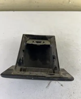 Car ashtray