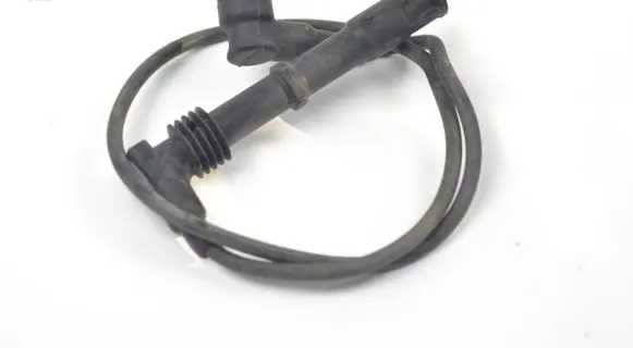 Audi 80 90 S2 B4 Ignition plug leads 0300332112