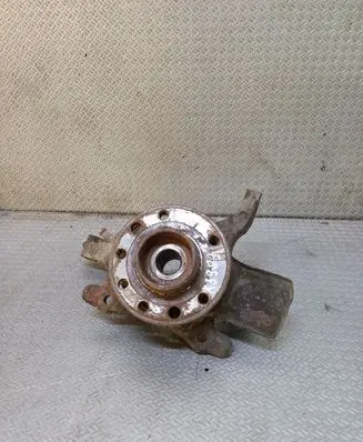 Opel Zafira B Front wheel hub spindle knuckle