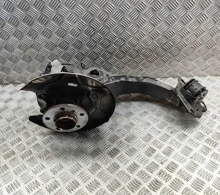BMW X2 F39 Rear wheel hub 6799740 8842880