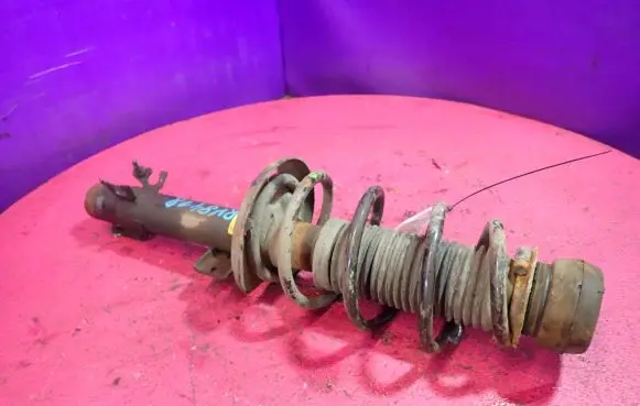 Seat Ibiza IV (6J,6P) Front shock absorber with coil spring G8109