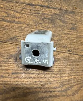 Peugeot 3008 II Rear door upper hinge 