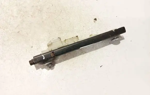 Renault Scenic III - Grand scenic III Seat belt adjustment rail 