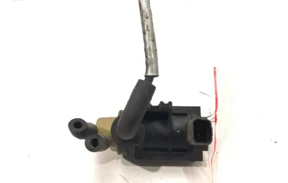 Peugeot 308 SW Fuel pressure regulator 9677363880