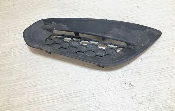 Volvo S60 Front bumper lower grill 31294129 BP8BB 31294109