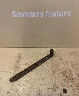 Volvo XC90 Headlight/headlamp mounting bracket 863718