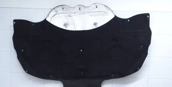 Mercedes-Benz E A207 Engine bonnet/hood sound/heat insulation 