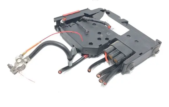 Mercedes-Benz E W212 Positive cable (battery) A2125400581