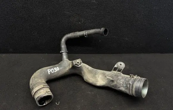 Volkswagen Polo Intercooler hose/pipe 6Q0129654 045103493D 6Q0129654BD