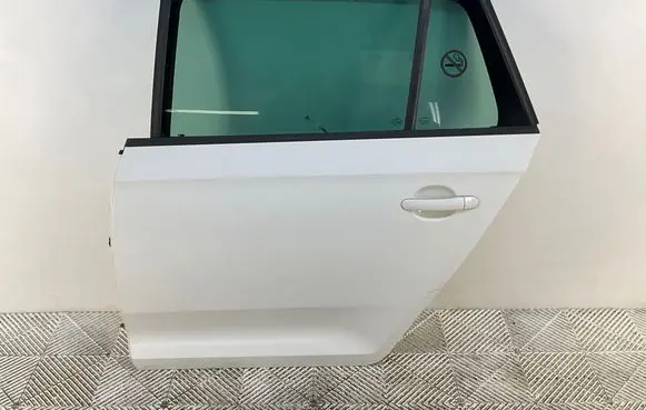 Skoda Rapid (NH) Rear door 5JJ833311