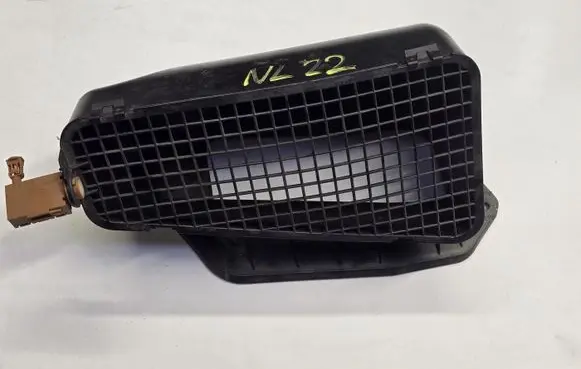 Audi A5 8T 8F Cabin air duct channel 8K1819904A4B8A58T