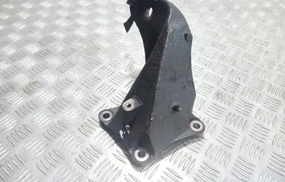 Land Rover Range Rover L322 Engine mounting bracket 6H436037AB