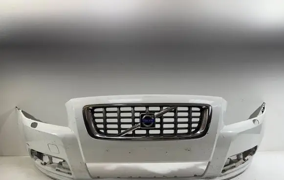 Volvo V70 Front bumper