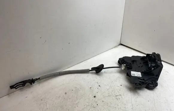 Volkswagen ID.3 Rear door lock 10B839015